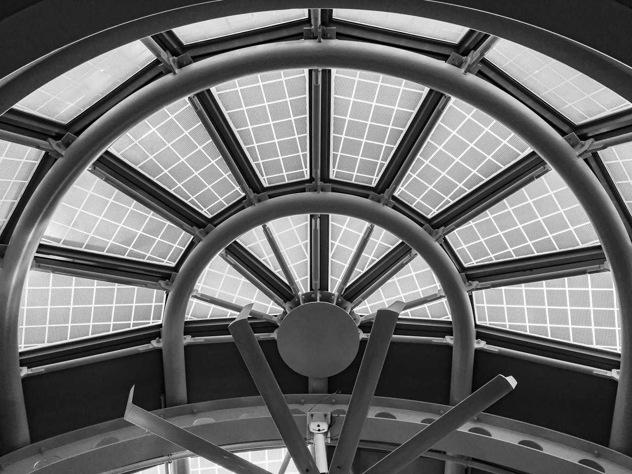Ceiling O'Hare Terminal B-5014