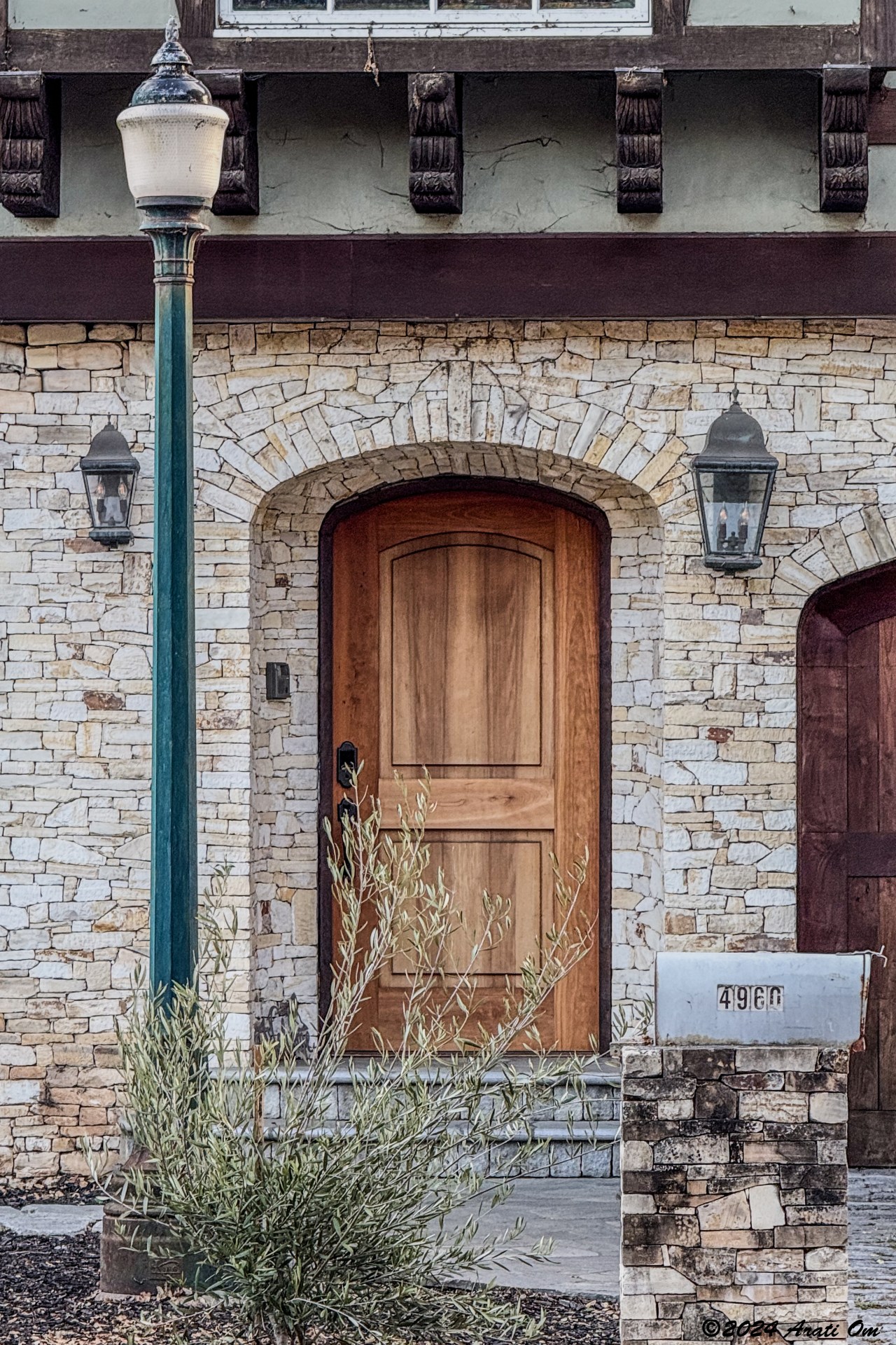 Thursday Doors: 4960 in&nbsp;Capitola